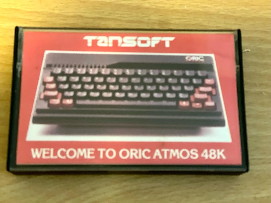 Welcome to Oric Atmos tape.
#retro #8bit #oric #oricatmos