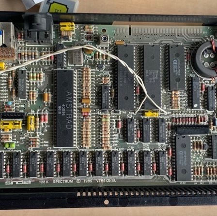 Inside my ZX Spectrum 128 #sinclair #zxspectrum128k #retro
