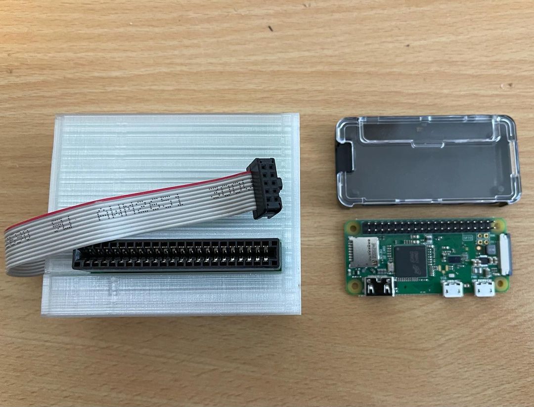 New toy for the weekend! TIPI (Texas Instruments to Raspberry PI) module to gain disk and PC connectivity support on my TI-99/4a.
#retro #8bit #texasinstruments #ti994a #tipi