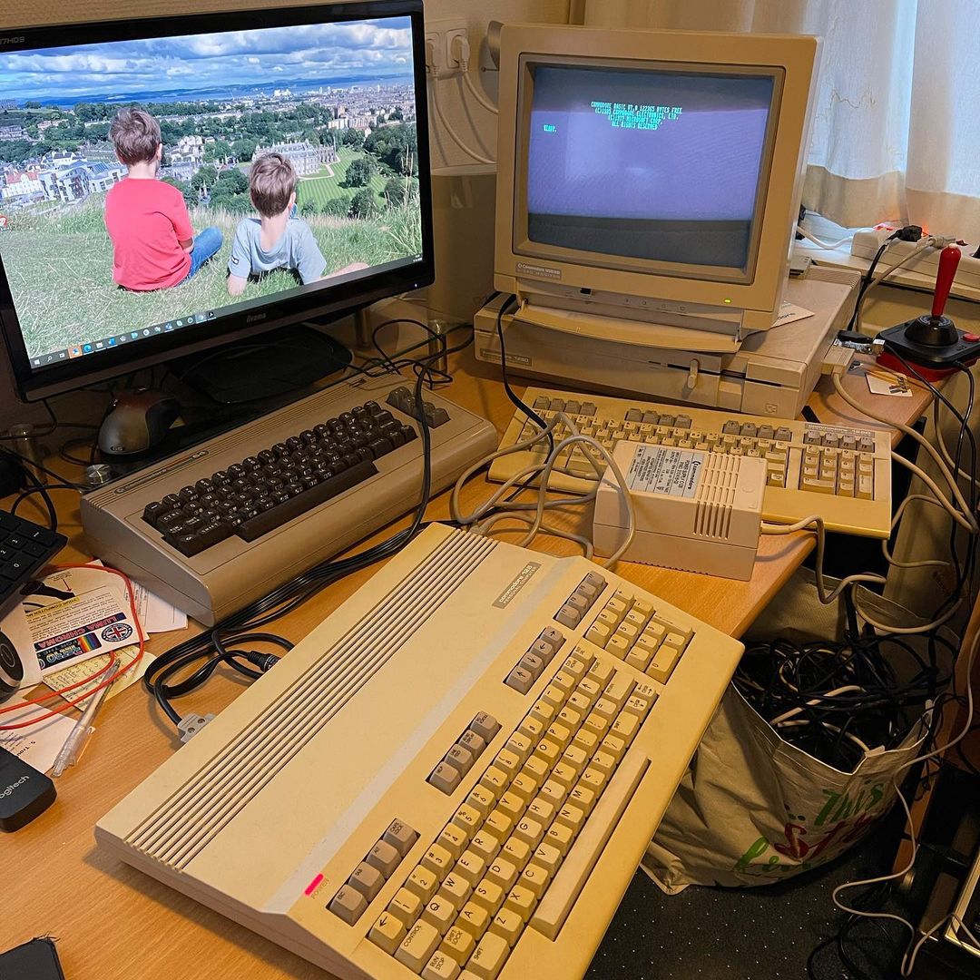 New Commodore 128 as spare. #retro #8bit #commodore #c128