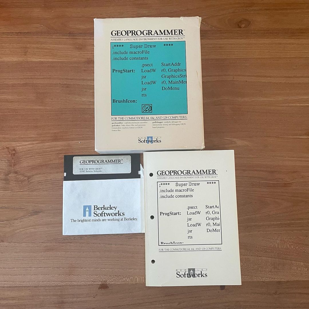 Another GEOS original software addition: GeoProgrammer. Now only have to find the time to study GEOS programming and make a first own GEOS project.
#retro #8bit #commodore #geos #geoprogrammer