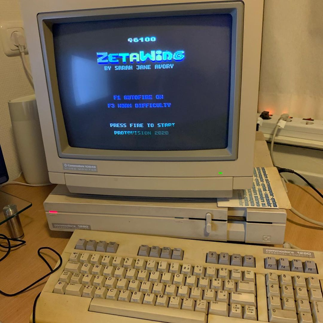 Great new C64 shoot um up game.

https://sarahjaneavory.itch.io/zeta-wing #retro #8bit #c64 #commodore #zetawing